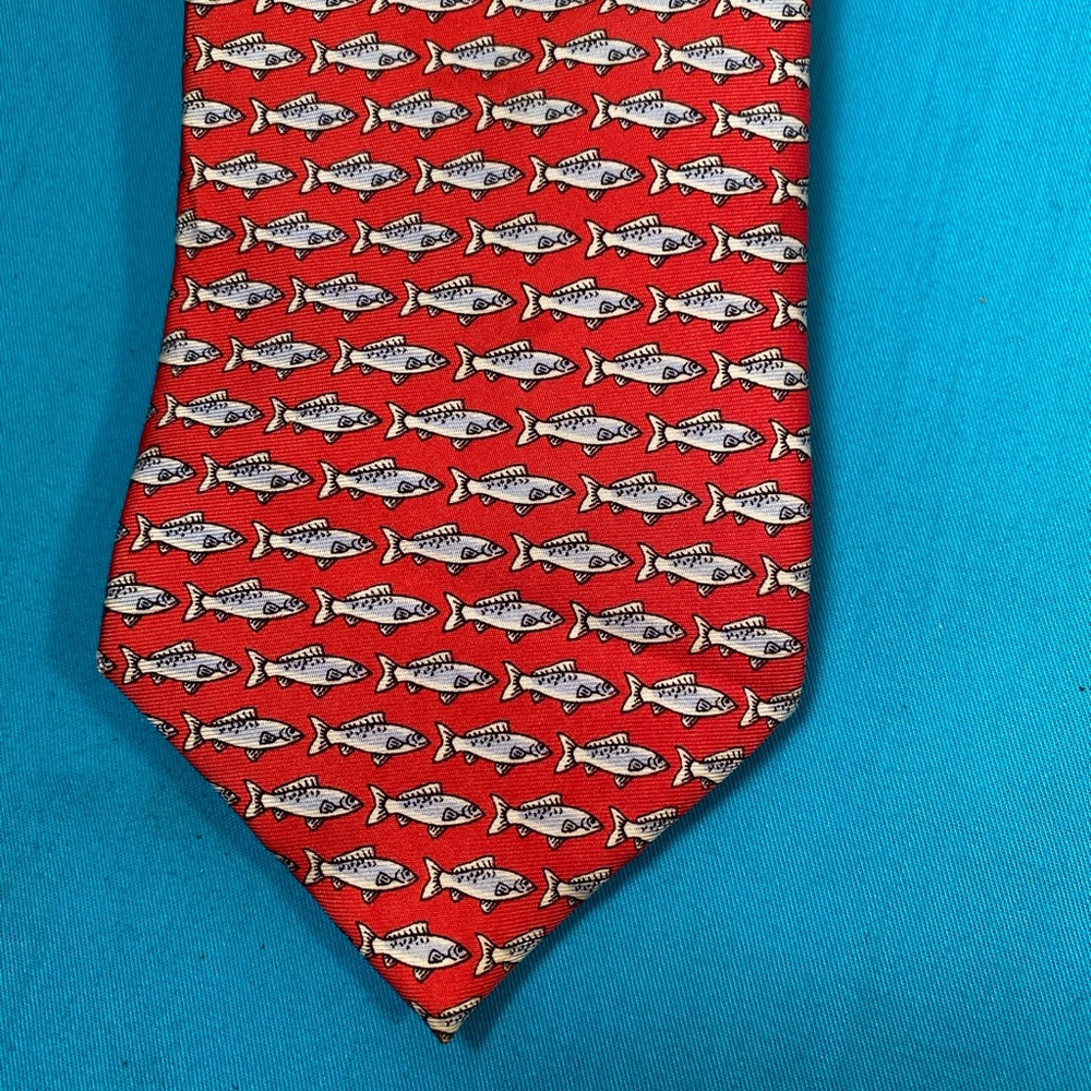 Silk Tie Fish Design